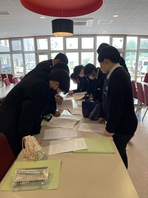 選挙管理委員会活動 松本国際中学校 学校法人 理知の杜